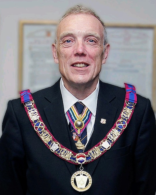 R W Bro Brian Gargett